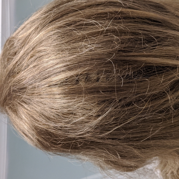 Revlon Wig - Rio - Picture 3 of 5